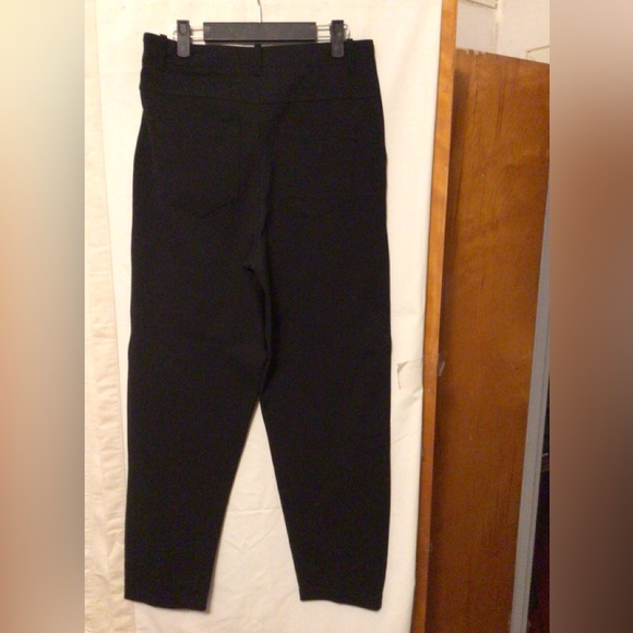 B.YU  TAPERED LEG PANTS SZ L MADE IN ITALY - Picture 3 of 8